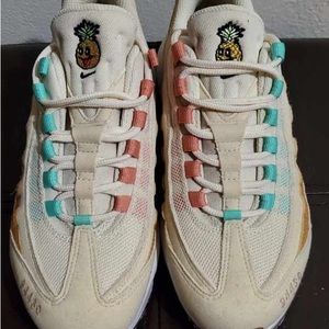 Air Max 95 NRG Pineapple brand new never work mint condition